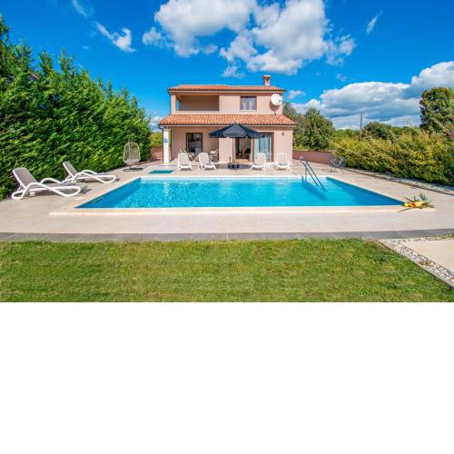 VILLA Moki mit privatem Pool