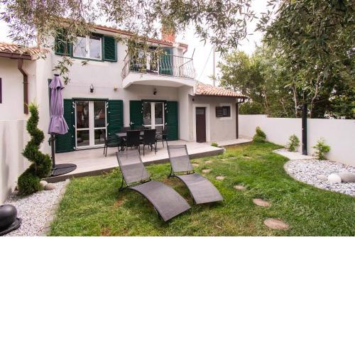 Villa Mungo