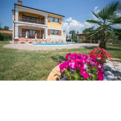 Villa Nevena