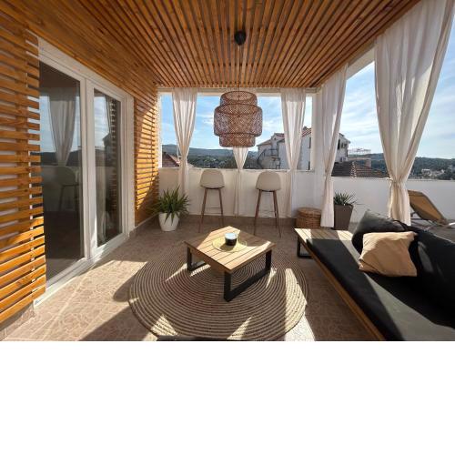 Villa Oasis with private pool