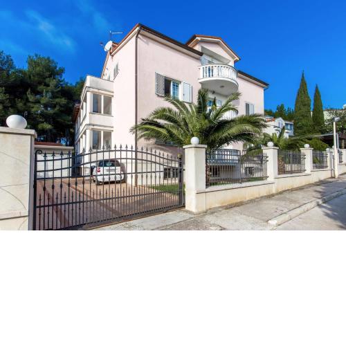 Villa Ori A4