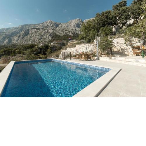 Villa Stina in Tucepi, private pool