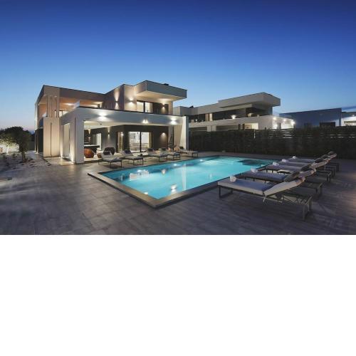Villa Ula with heated pool and sauna