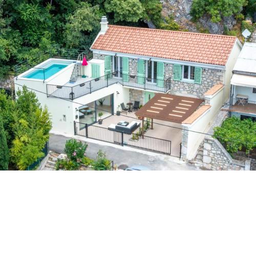 Villa with unique private pool near Crikvenica