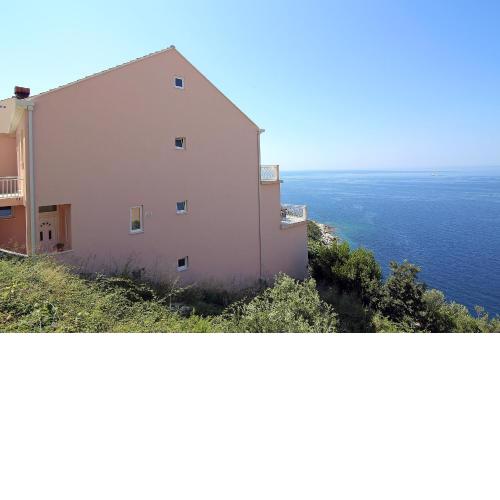 Vista Apartments