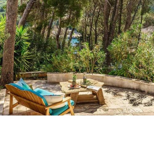 Wohnung mit 2 Schlafzimmer in der Villa Miravala