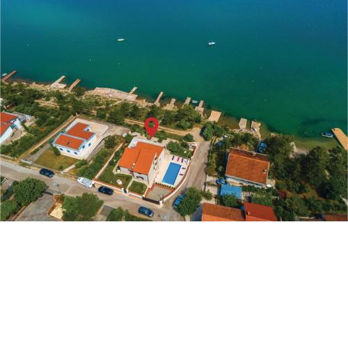 Amazing home in Klimno with 5 Bedrooms, WiFi and Outdoor swimming pool