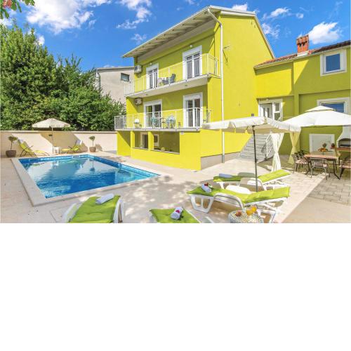Amazing home in Pula with 5 Bedrooms, WiFi and Outdoor swimming pool