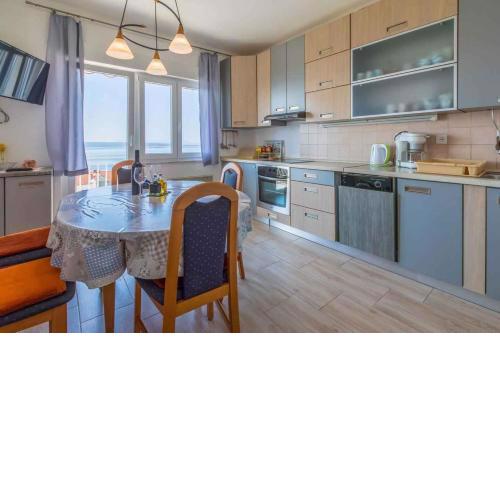 Apartment in Crikvenica 39213