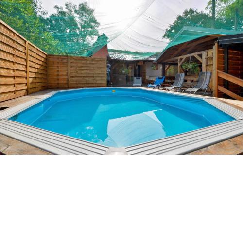 Awesome Home In Krizanec With 3 Bedrooms, Sauna And Heated Swimming Pool