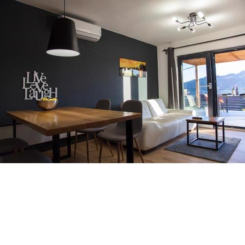 Guesthouse Maya****