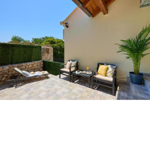 Hedera Estate, Hedera Studio 2