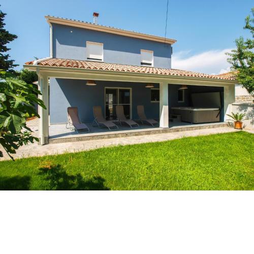 Holiday House “Marta”