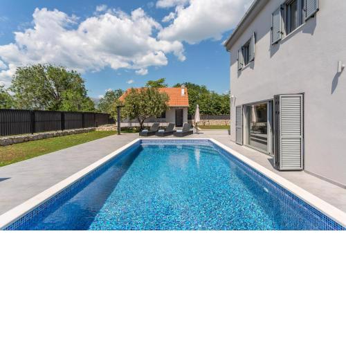 Luxury Villa Sarina with pool in Split center