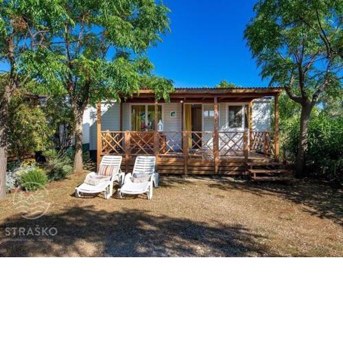 Mobile home Melia in caravan park Strasko, Novalja