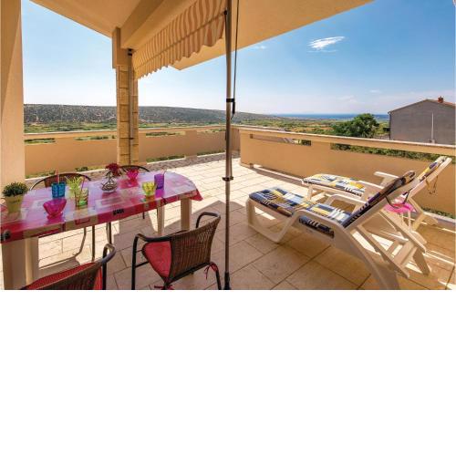 Nice apartment in Kolan with 1 Bedrooms and WiFi
