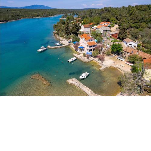 Nice apartment in Punta Kriza with 1 Bedrooms and WiFi