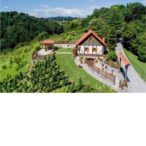 One-Bedroom Holiday Home in Donja Voca